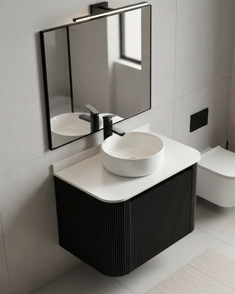 compare product Alma noir